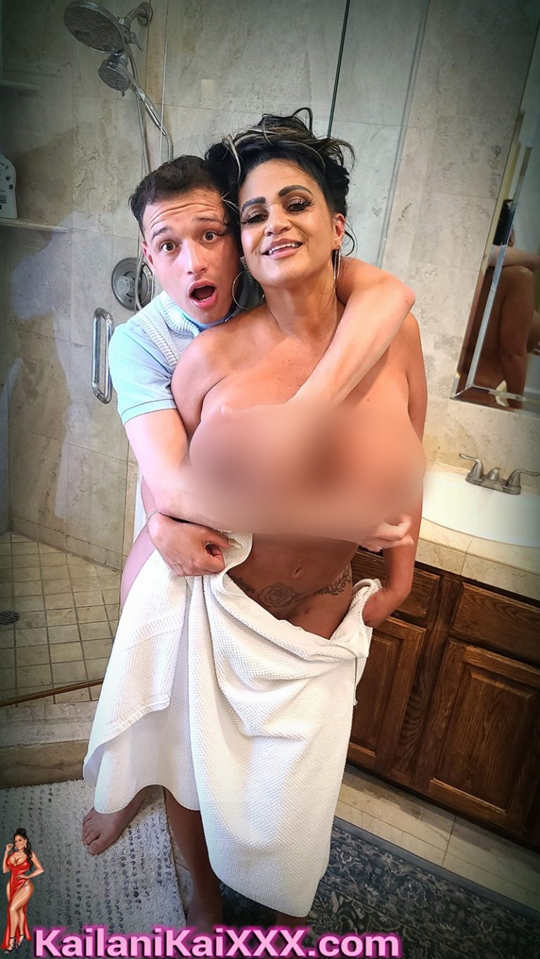 Johnny Love Plays SHOWER PEEK-a-BOOB with HOT Milf Kailani Kai
